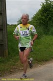 Alain commence à souffrir de sa cuisse
