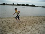Lydia, c'est dur dans le sable, faudrait dire au boss de nous faire travailler cela à l'entrainement